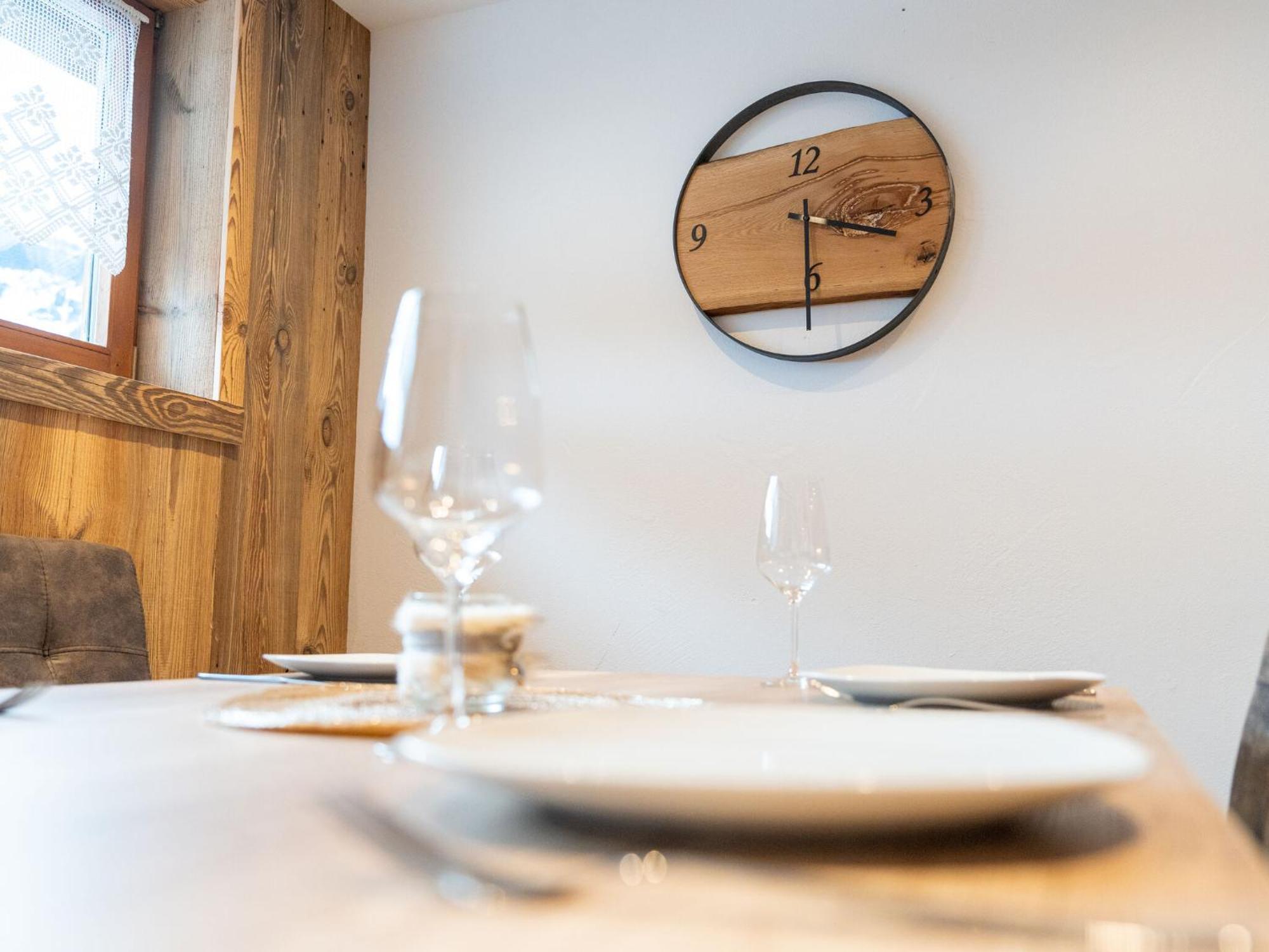 Comfortable Apartment In Salzburger Land นอยเคียร์เชน อัม โกรสเวเนดิเกอร์ ภายนอก รูปภาพ